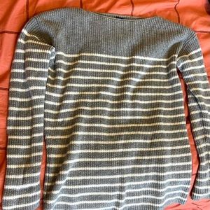 White stripes sweater